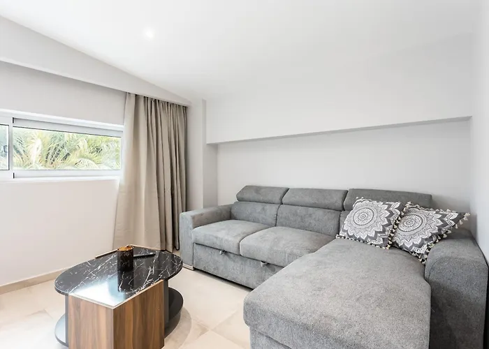 Appartement Phoenix, Garden View In B2 *