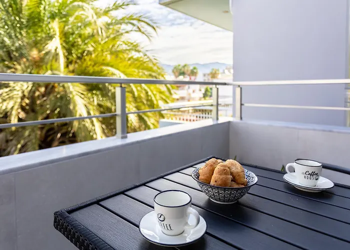 Phoenix, Garden View In B2 Appartement Kalamata