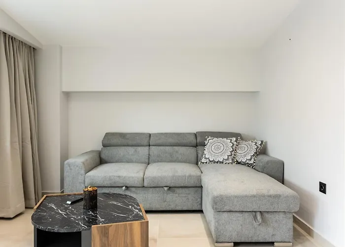 Phoenix, Garden View In B2 Appartement