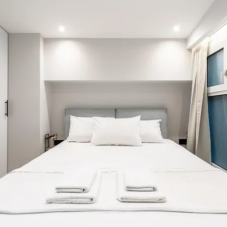 Phoenix, Garden View In B2 * Kalamata