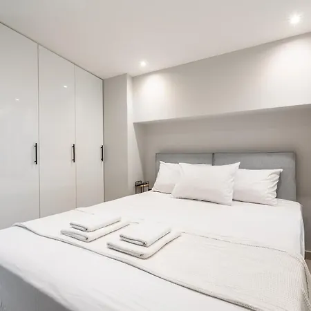 Phoenix, Garden View In B2 Daire *