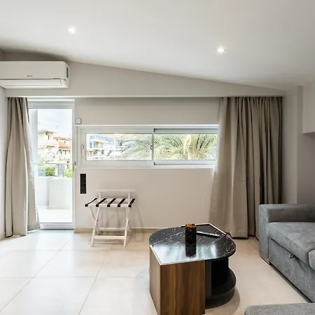 Apartment Phoenix, Garden View In B2